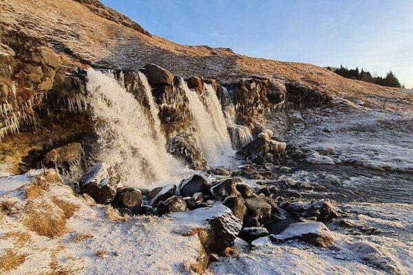 Explore the Waterfalls of the South Coast - Image 10