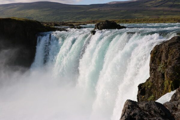 Lake Mývatn, Goðafoss and powerful Dettifoss - Image 7