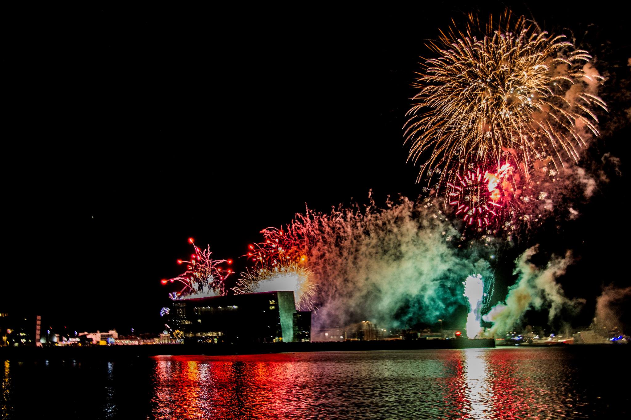 New Years Firework Cruise