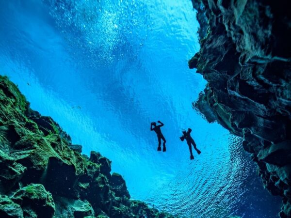 Golden Circle & Snorkeling in Silfra Minibus Tour | Free Underwater Photos - Image 2