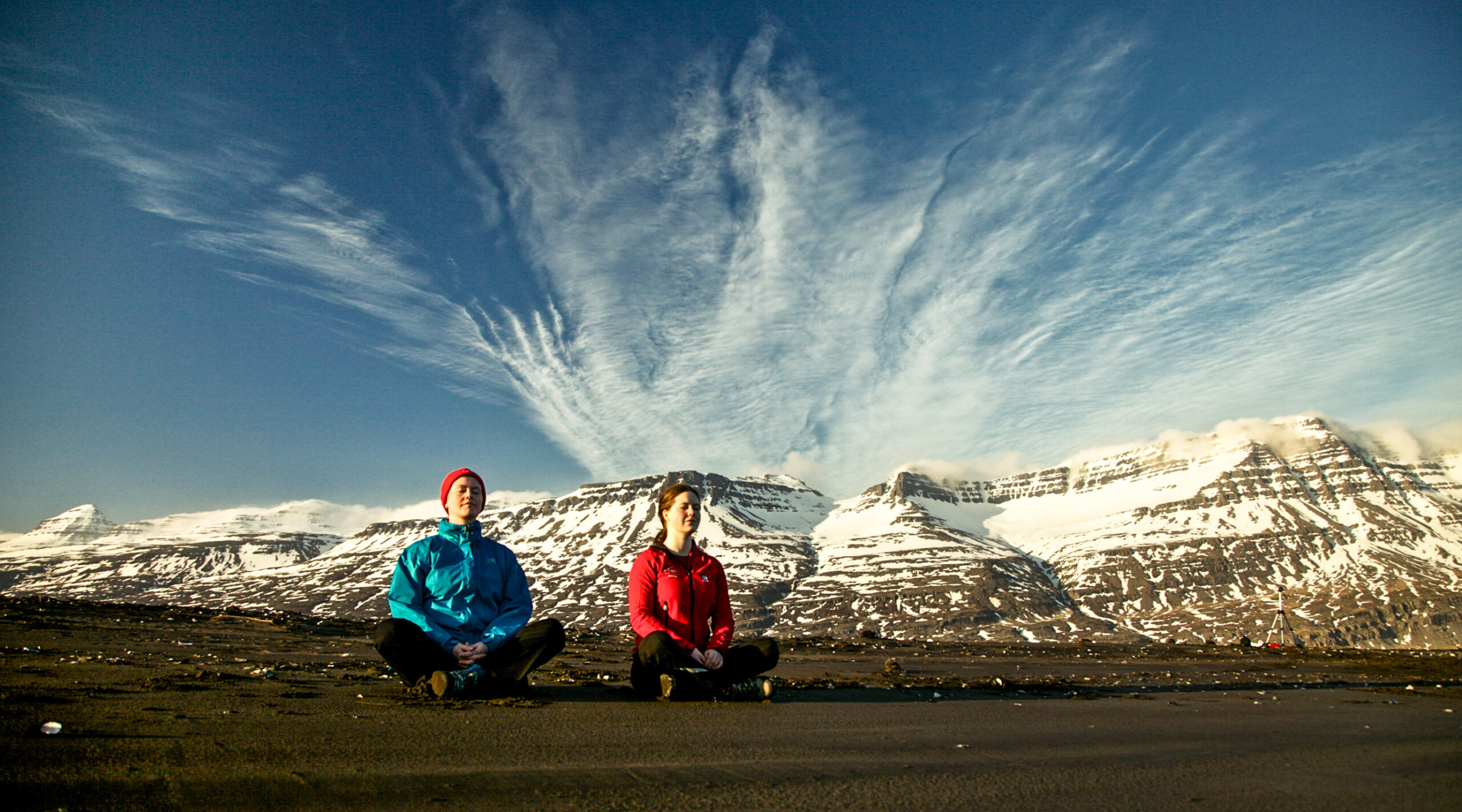 Mindfulness yoga tour around Breiðdalur valley