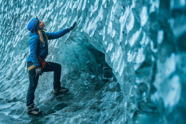 2 Day Minibus Tour: South Coast, Jokulsarlon, Blue Ice Cave & Northern Lights - Image 7