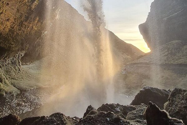 Explore the Waterfalls of the South Coast - Image 17