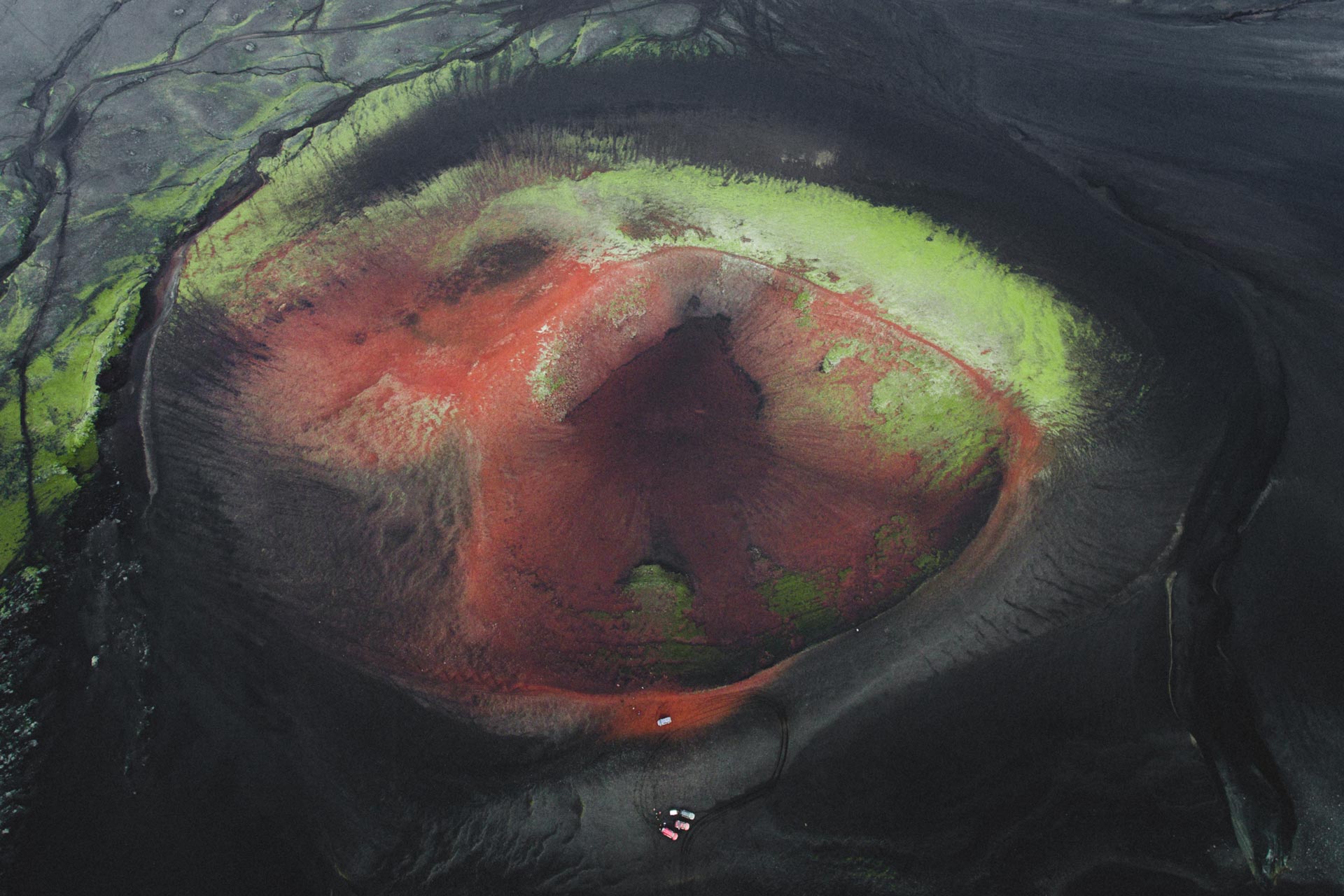 Landmannalaugar | Day Tour | Midgard