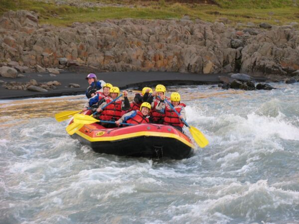 Family River rafting - Image 3