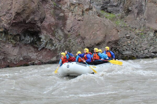 Family River rafting - Image 18