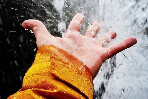 Explore the Waterfalls of the South Coast - Image 4