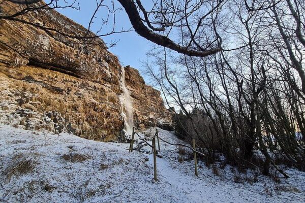 Explore the Waterfalls of the South Coast - Image 8