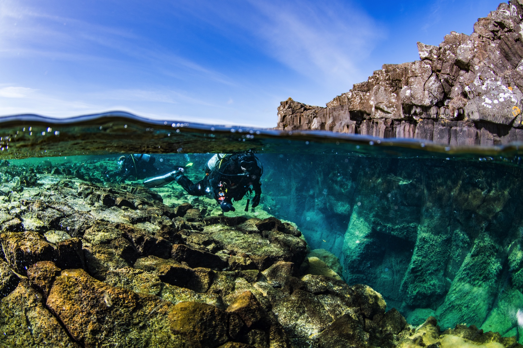 Bjarnagjá diving tour