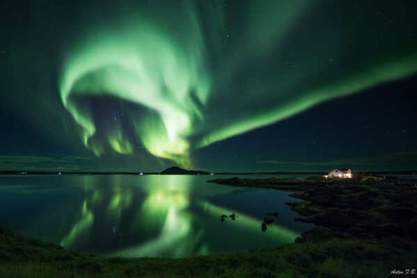 Northern Lights tour from Lake Mývatn - Image 3
