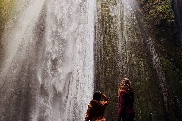 Explore the Waterfalls of the South Coast - Image 16
