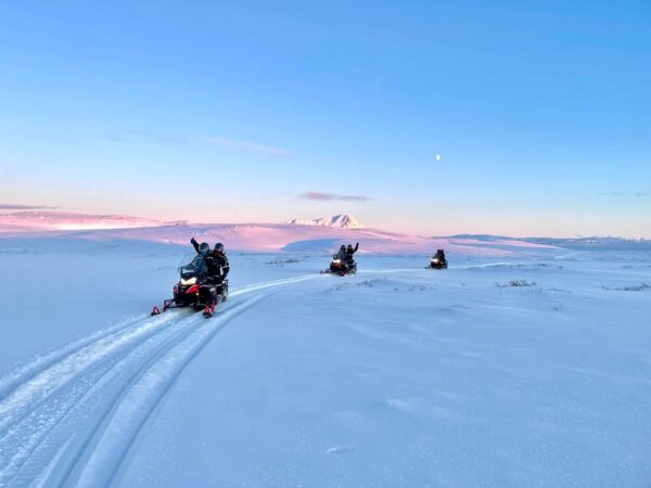 Lake Mývatn 1.Hour Snowmobile Safari - Image 8