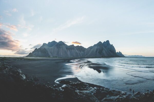 8 Day Around Iceland Winter Minibus Tour - Image 3
