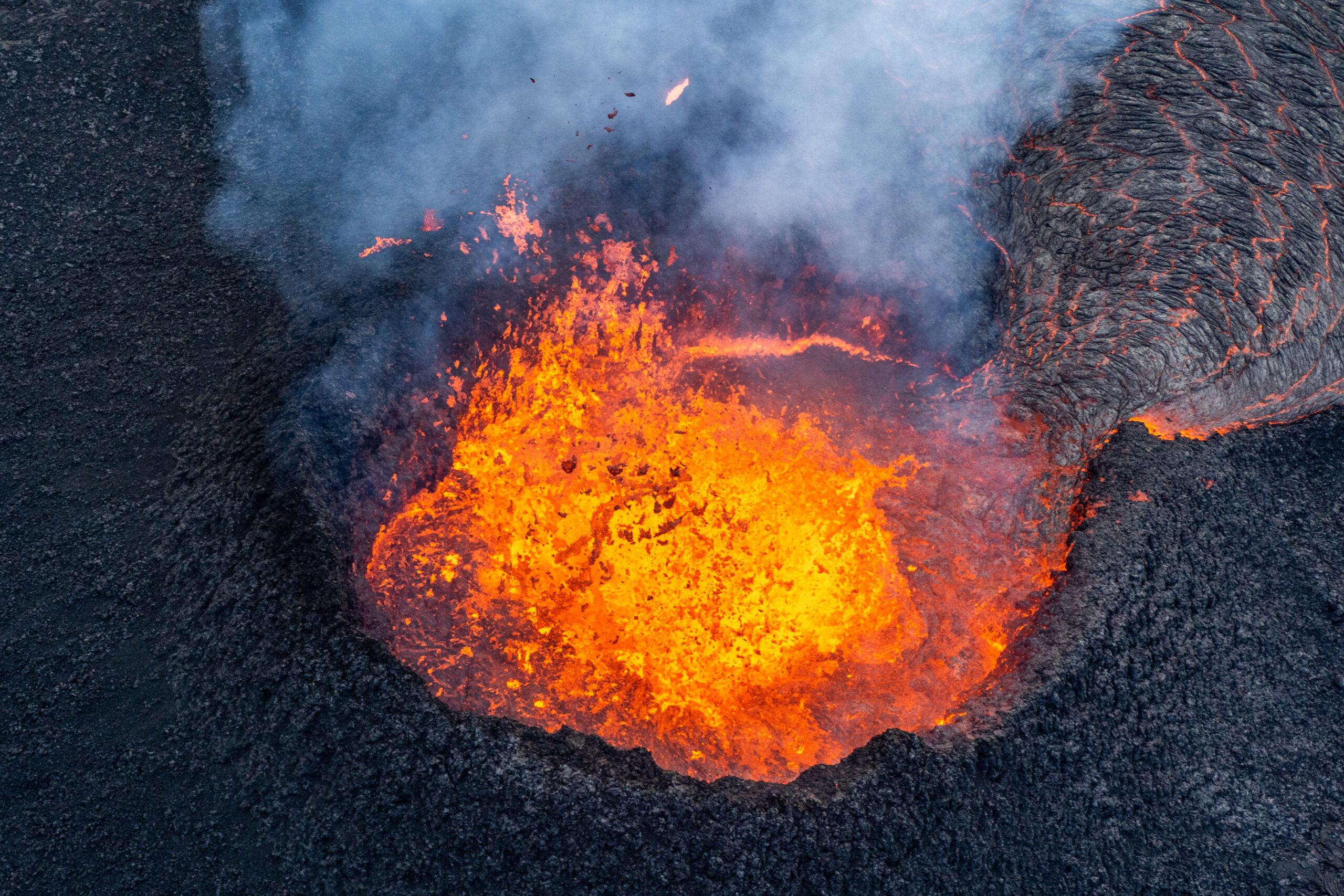 Reykjanes Volcano Area - Helicopter Tour from Reykjavik