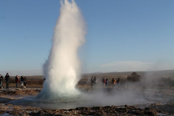 5 Day Winter Minibus Tour: Blue Ice Cave, Snæfellsnes, Golden Circle, South Coast & Northern Lights Tour - Image 2