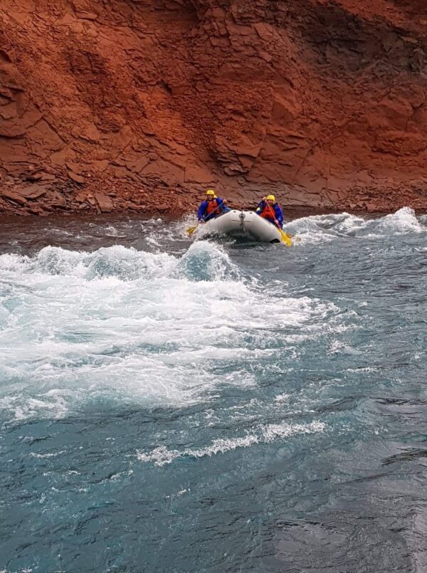 Family River rafting - Image 8